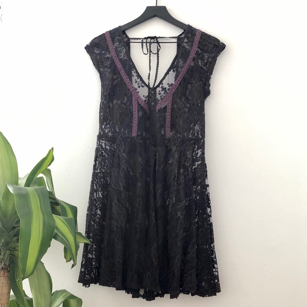 Urban Outfitters Kimchi Blue Sheer Lace Dress